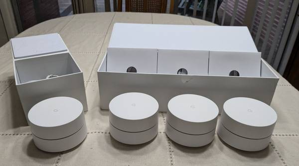Google Wi-FI Mesh System 1