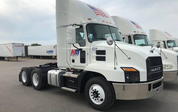 Local CDL-A Drivers - Home Daily - Weekends Off! 1