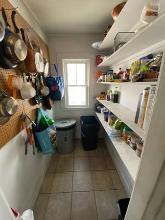 $1,200 / 4br - (Utilities Included) 2 BR for rent in 4BR/2BA/2 floor Apt (Quincy Center)63869887689601122