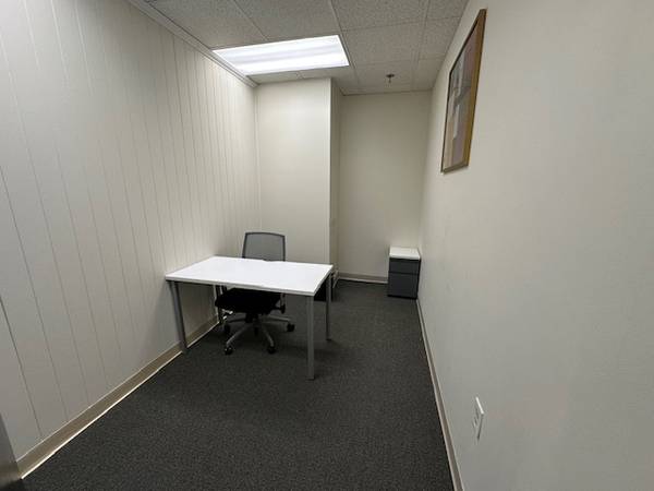 $652 / 114ft2 - Private Window Office - Beltsville MD (Beltsville)63822290982017122