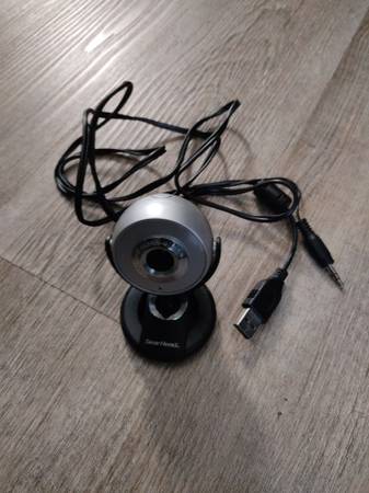 Webcam (By Gear Head) For Sale 1