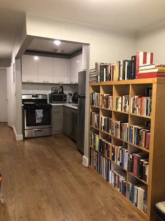 $950 / 4br - 400ft2 - ROOM IN CLEAN APARTMENT W/ QUIET ROOMMATES (Crown Heights)63912047790466124