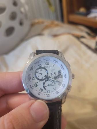 Cote d' Azur watch - is dead 1