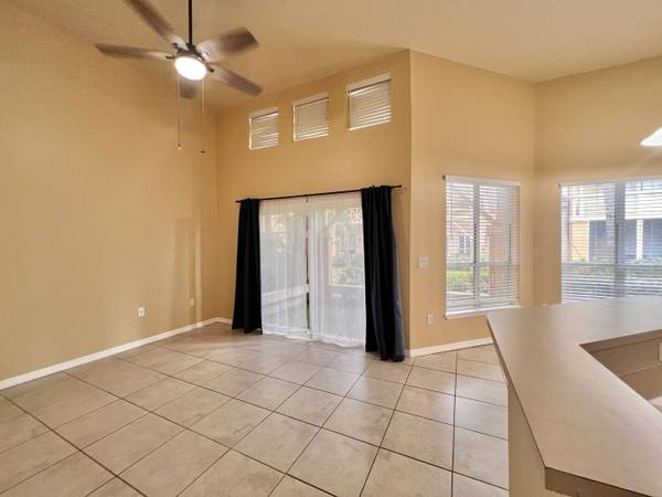 $2,500 / 2br - Beautiful 2-Story 2 Master Bedrooms Condo/Townhome ~ Water included (West Palm Beach - 33417*)64049454246145123