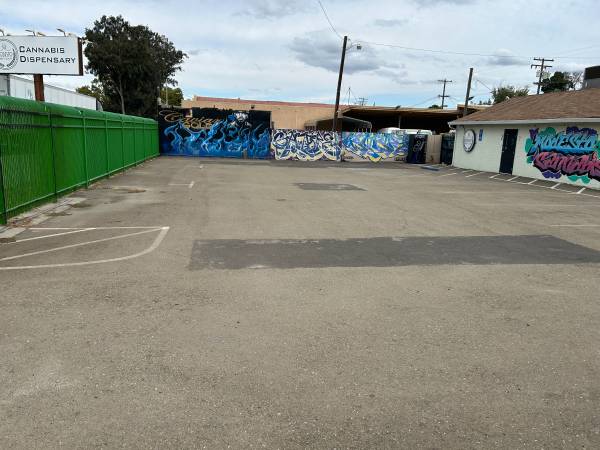 $2,900 / 1000ft2 - Espacio Comercial (Modesto)63763004418051123