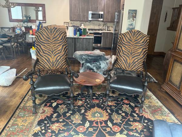 Living room furniture 1