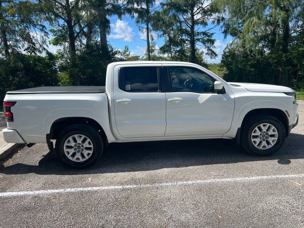2022 Nissan Frontier SV Crew - Photo 6