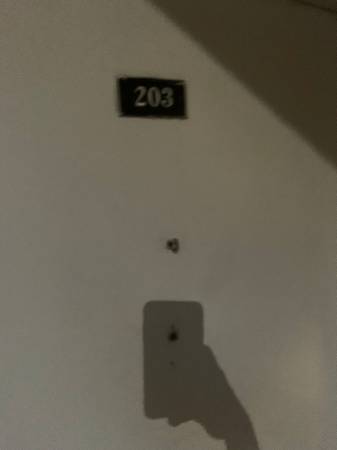 $2,750 / 3br - 1600ft2 - 3 BEDROOM / 2 BATH APARTMENT (HIALEAH)64002012972802120