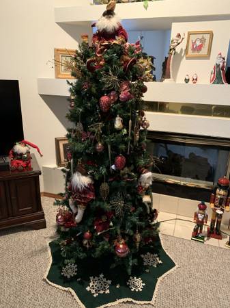 Christmas Tree - Artificial 1