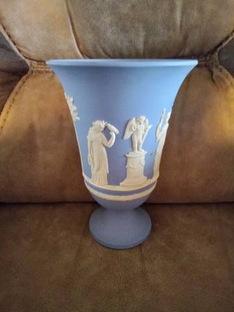 Wedgewood Vase 1
