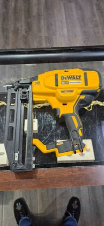 Dewalt Nailer 1
