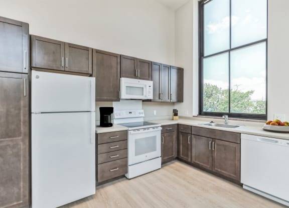 Located in Pittsburgh, ENERGY STAR - Appliances, 3 BD 1