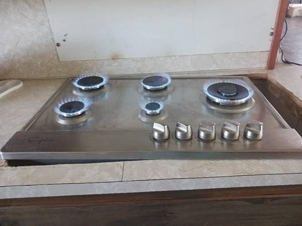 Stove top - gas 1