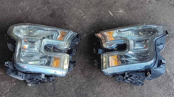 2016 Ford F150 Head Lights 1