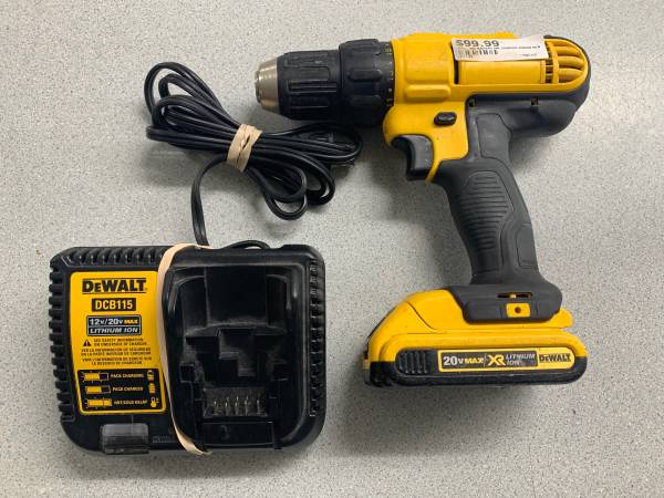 DeWalt Drill Driver DCD771 W/ Battery & Charger #21732 1