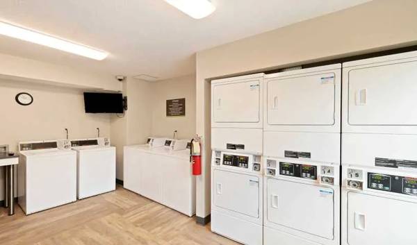 $104 / 1br - Desde $104/noche o $476/semana @ San Mateo, Belmont, San Carlos, Fremont etc (san mateo)63671991568259122