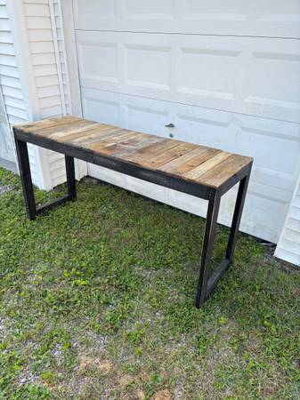 Pallet Table 1