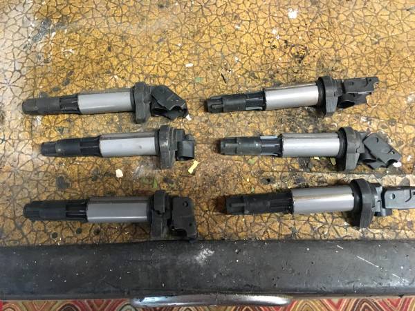 6 ( BMW ) V8 IGNITION COILS - ALL WORKING - ALL 6 FOR $30.00 1