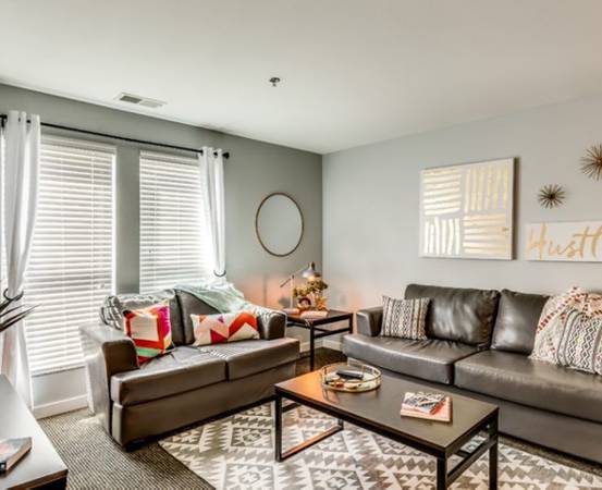 $1,525 / 1br - 625ft2 - I’m Subleasing My 1BR Deluxe at Village Promenade!  August Rent PAID – Move (Muncie)63680229421699121