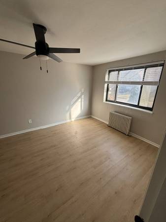 Designer Paint Colors, Free Parking, 1/BD 1