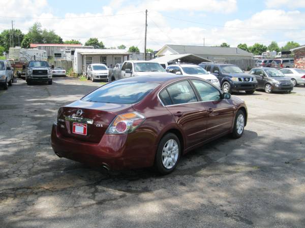 2011 NISSAN ALTIMA - $2,975 (Cumming)63620547600131123
