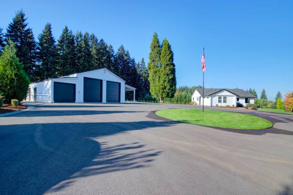 $1,150,000 / 3br - 2020ft2 - 2020 Sq Ft Updated 3 Bed 3 Bath Home on 3 Private Equestrian Acres (Battle Ground)63831683584385120