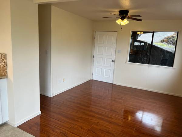 $2,200 / 2br - 2 Bedroom /2 Full Bath Home (Hilo)63686746135041123
