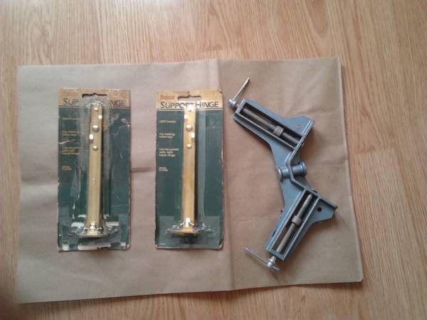 NEW HINGES AND CLAM--- 1