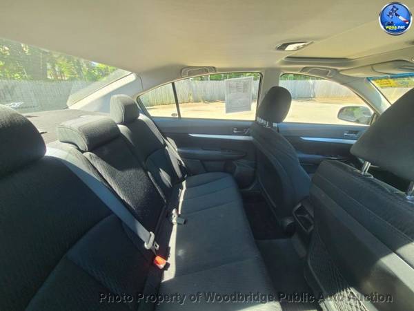 2010 *Subaru* *Legacy* *Premium+M/R+CWP* Black - $3,450 (Woodbridge Public Auto Auction)63439886912771123