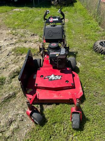 Piezas o reparación de cortacésped Exmark Metro walk behind!! - $550 (Loganville)63470457743745121