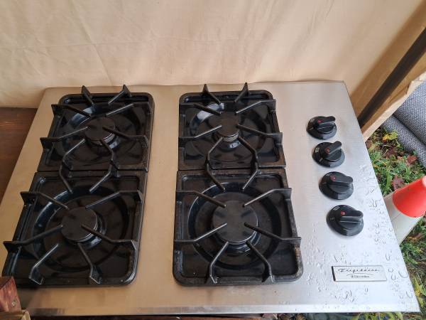 Frigidaire Propane Counter Top Stove 1