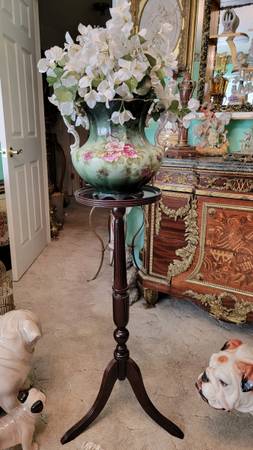 Vintage Bombay Company Accent Table Plant Figurine/Statue Stand 35" T 1