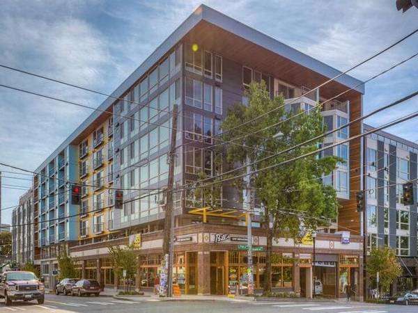 $2,178 / 1hab - 636ft2 - Lounge y Patio de Cócteles para Residentes Ad Lib, Visita Hoy (Seattle)63850640851457121