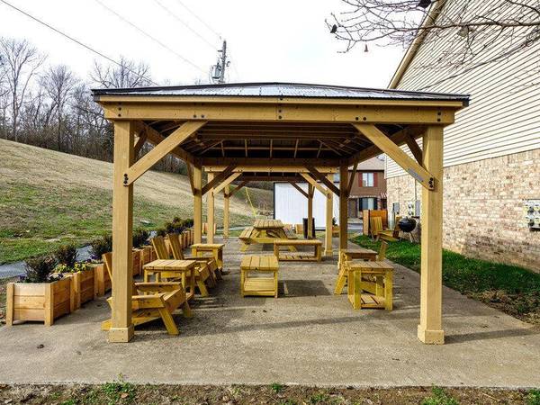 $1,099 / 1br - 640ft2 - Senderos Peatonales, Lavavajillas, Gestión Profesional y Responsiva (Nashville)63673283636609122