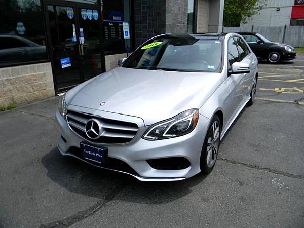 2016 Mercedes-Benz Clase E E350 3.5L V6 tracción integral SEDÁN DE LUJO DEPORTIVO - $19999.0063470622411651123