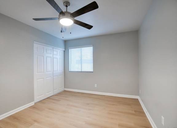 $1,220 / 2br - 978ft2 - ✨ Amplios departamentos de 1, 2 y 3 habitaciones | Admitimos mascotas | ¡Llama para una oferta especial! 🏡 (14230 North 19th Avenue, Phoenix, AZ)64024826020226121