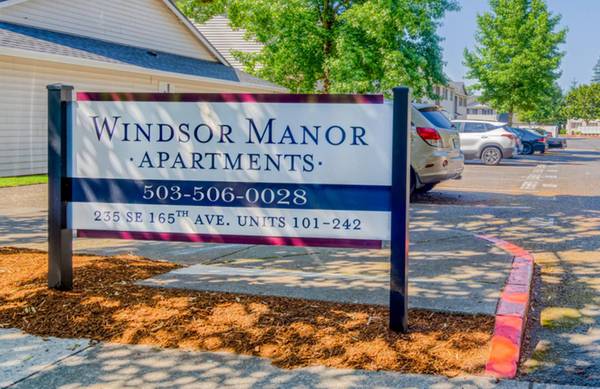 $1,550 / 2br - SAVE $1700- ASK US - Pet Friendly + On-Site Maintenance & Management (Glenfair)63867269900419123