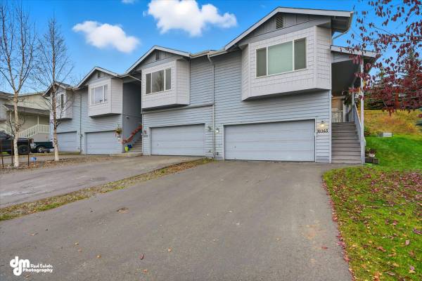 $350,000 / 3br - 1456ft2 - UPDATED TOWNHOME! (10359 Valley Park Drive) (Anchorage)64301752034434121