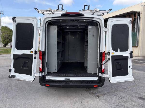 2020 Ford Transit 250 3dr - Photo 11