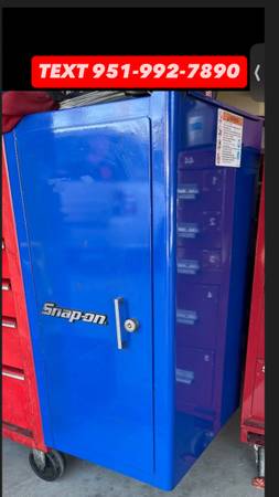 SNAP-ON side cabinet 1
