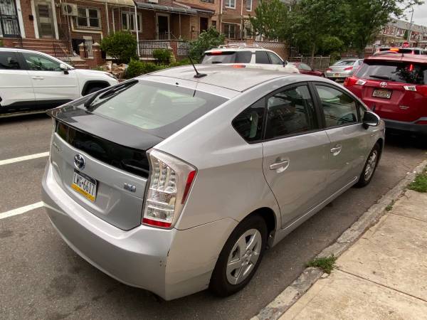 2011 Toyota Prius - $6,500 (Queens)63614180361985122