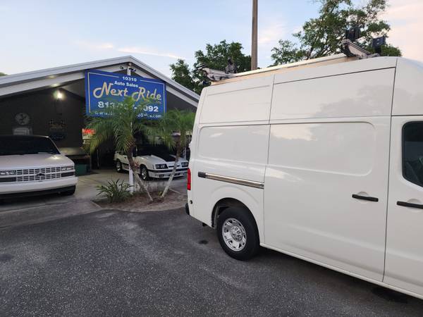 ★V8 TECHO ALTO NV2500★ CARGO VAN 2019 CARGADO, 5.6L, MUCHO MANTENIMIENTO REALIZADO - $22.995 (TAMPA, FL)63443727719427124
