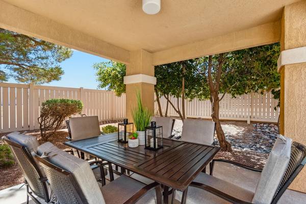 $1,140 / 1br - 608ft2 - Beautiful 1 Bedroom Apartment Home*55+Community*Reserve Today* (Kingman)63618517804033124