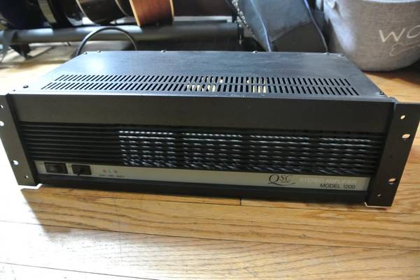 Exc! QSC 1200 300 Watt Stereo Power PA DJ Monitor Amp Amplifier 1
