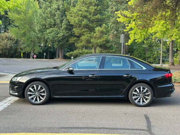 2021 Audi A4 - NEGRO CON NEGRO / EQUIPADO / ¡SOLO 17,000 MILLAS! - $21,500 (Audi A4 en Beaverton)63441435966081121