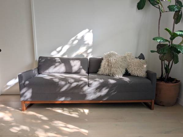 Used modern household items 1