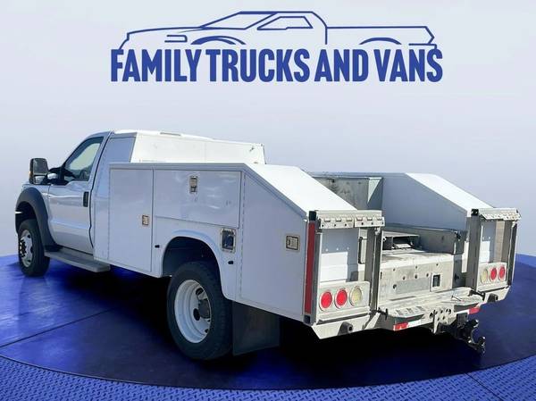 2016 Ford Super Duty F-550 DRW XL - $15,988 (_Ford_ _Super Duty F-550 DRW_ _Truck_)63619767625731122