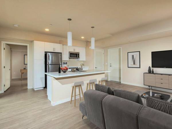 $2,720 / 1br - North San Diego 1 Bed Brand New Units - Attached & Detached Garages (Vista)63657276137857121