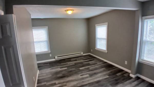 $1,950 / 3br - 3 Bed/1Bath 2nd floor Apartment (Pasadena, MD)63694817763457123