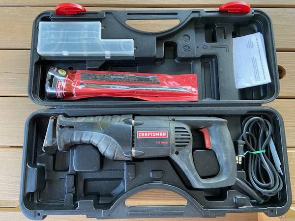 Craftsman Reciprocating Saw with Case 1